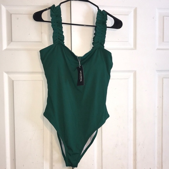 Avanova Other - NWT Women’s Avanova Swimsuit